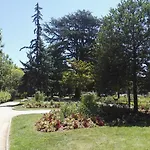 Du Square Szálloda 3*